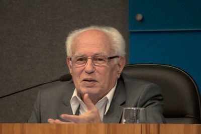 José Goldemberg