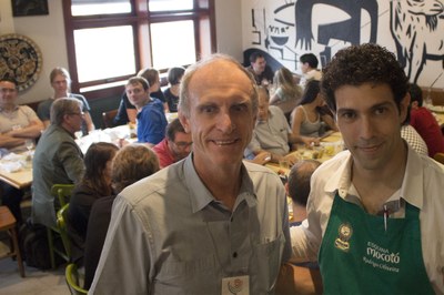 Martin Grossmann and Rodrigo Oliveira - Lunch at Mocotó restaurant, Scientific & cultural tour: peripheries <> centralities - April 19, 2015