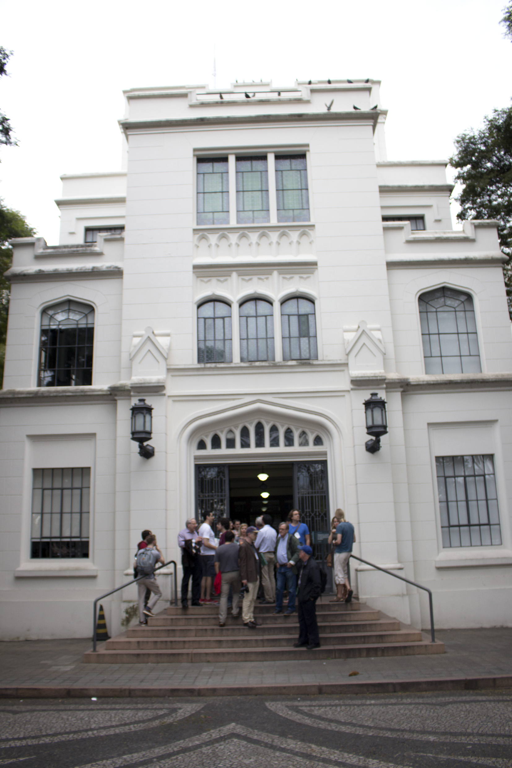 Scientific & cultural tour: USP and Modernist São Paulo 