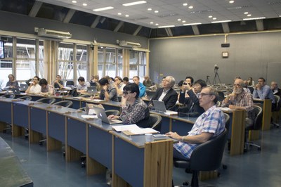 Participants during José Goldemberg master class